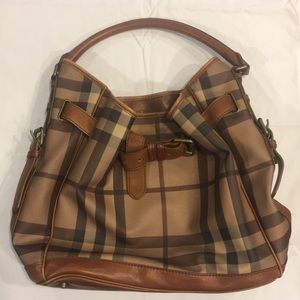 Burberry tote